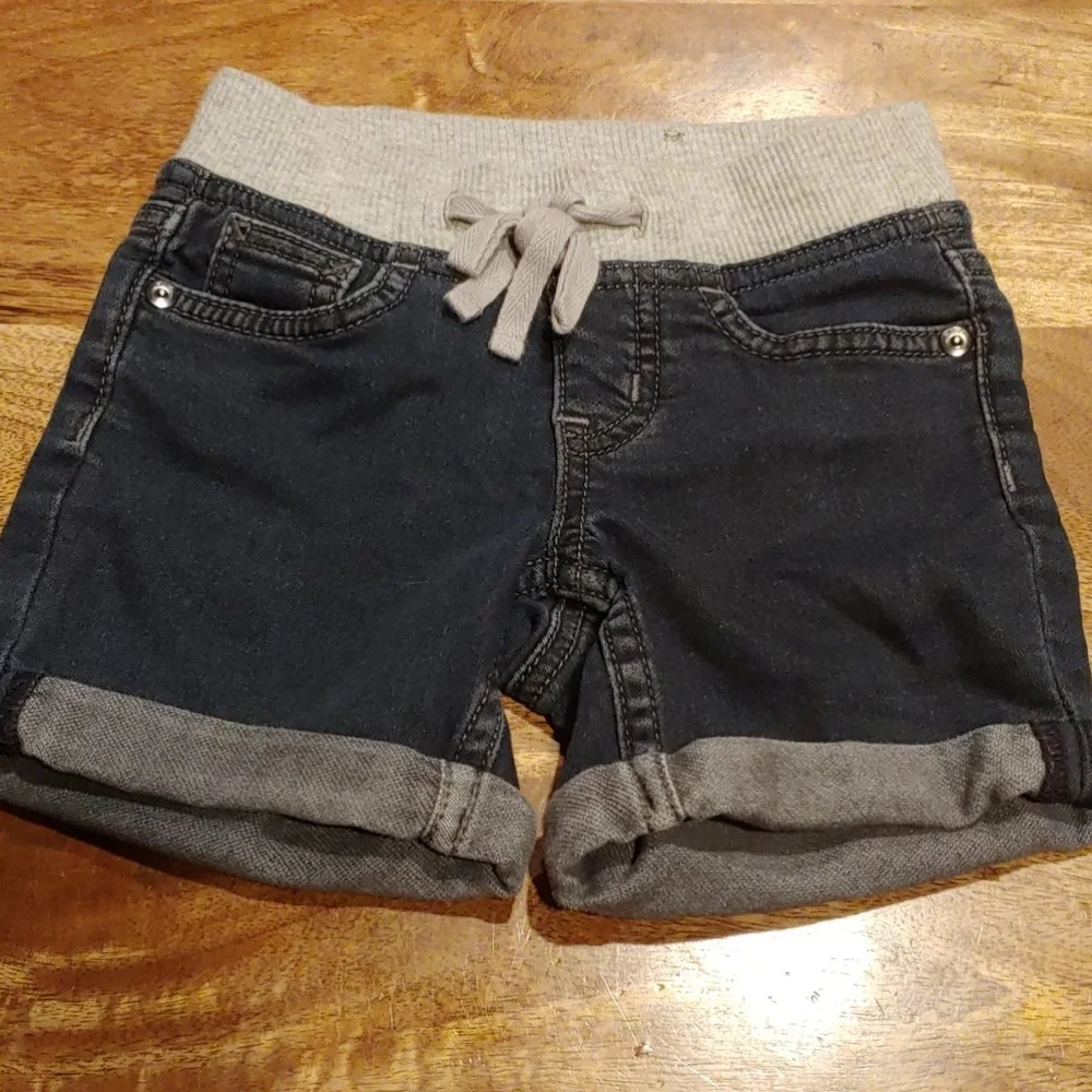 Justice bottom pair